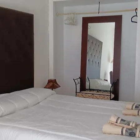 Apartment En Primera Linea De Playa En Estepona