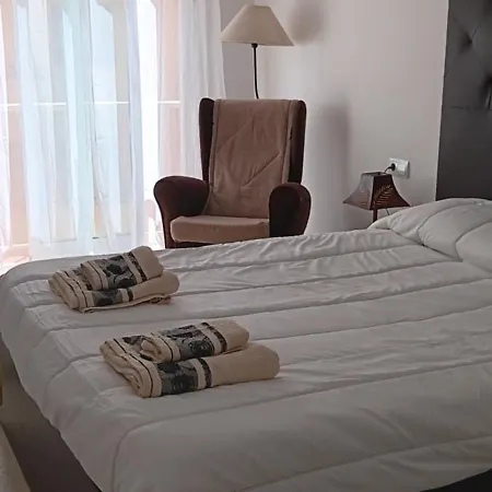 En Primera Linea De Playa En *